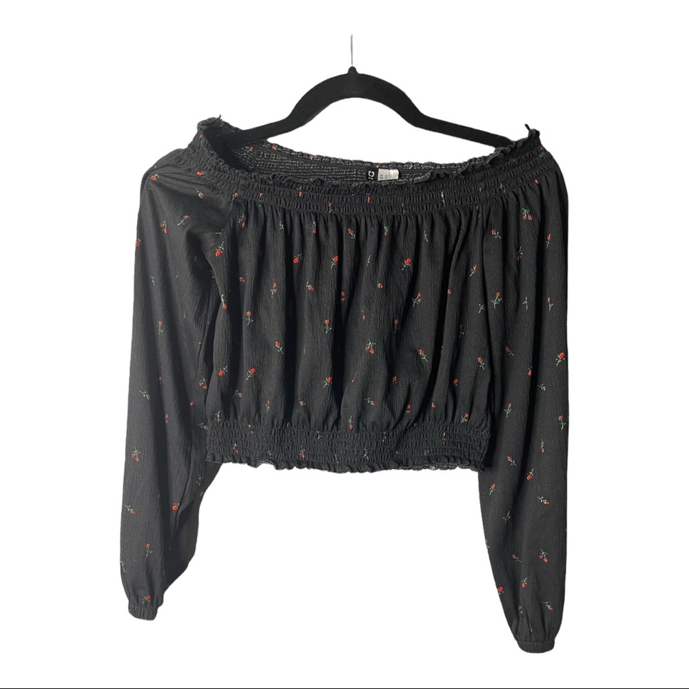 H&M Divided Off-the-shoulder top | Small